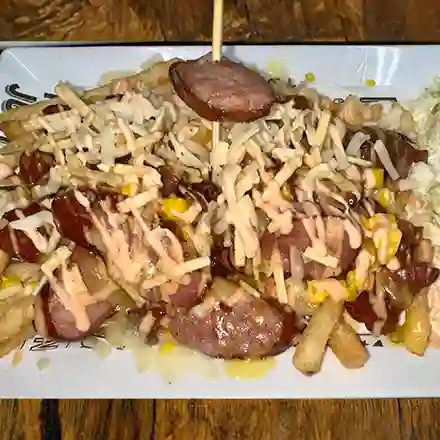 Salchipapa mix de pollo