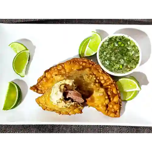 Empanada de Choripollo