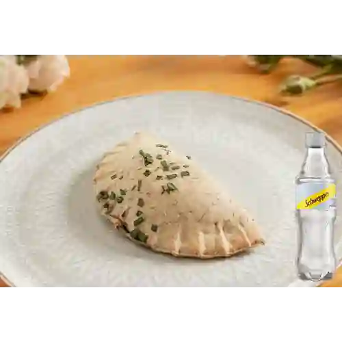 Empanada Integral Espinaca&Queso + Schweppes Soda 400ml