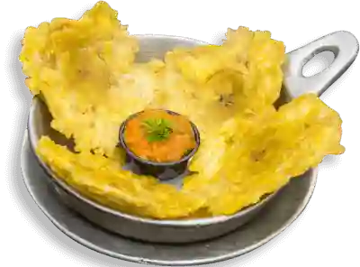 Patacón con Hogao