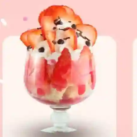 Fresas con Helado y Crema