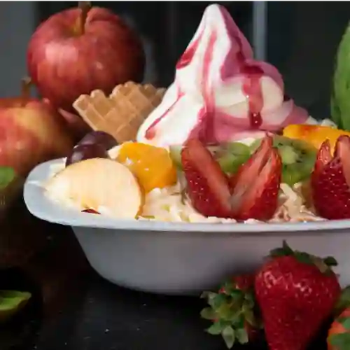 Lleva 2 Ensaladas de Frutas Grandes