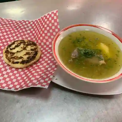 Caldo de costilla