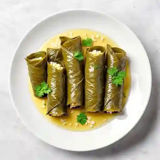 Rollitos de Hoja de Uva Rellenos