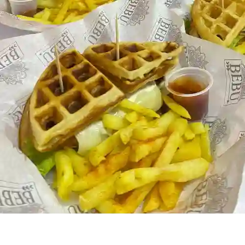 Sandwich Waffle de Pollo