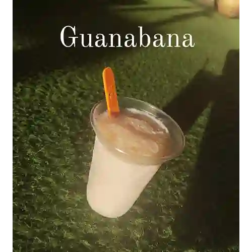Helado de Puro Coco-guanabana