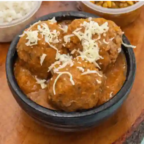 Menu Albóndigas en Salsa