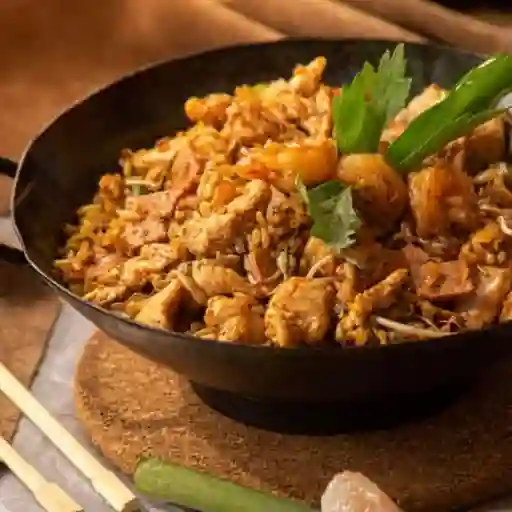 Combo arroz chino dúo + coca-cola 1.5 l