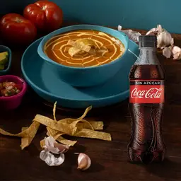 Sopa Azteca Mediana + Coca Cola