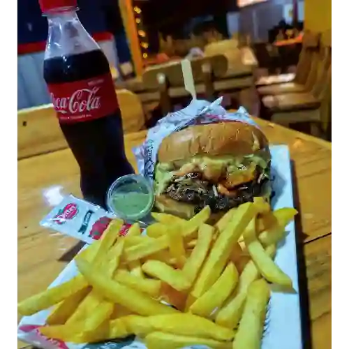 Combo hamburguesa + papas + gaseosa