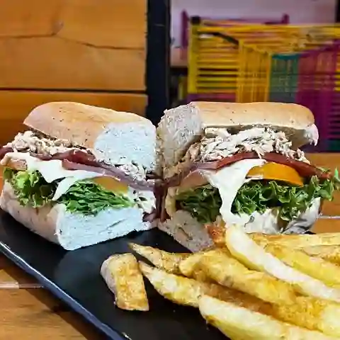Sándwich de pollo