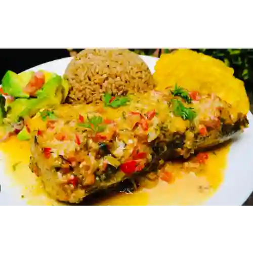 Pescado Sierra en Zumo de Coco