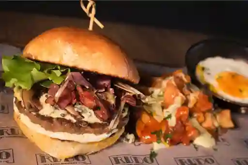  Blue Cheese y Bacon Burger	