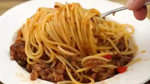 1/2 Pastas con Pollo y Carne