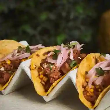 Tacos de Chicharrón Ahumado