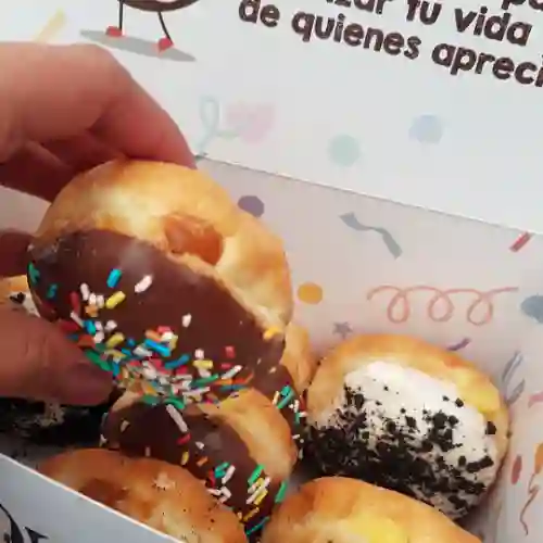 Box X 8 Minidonuts Combinadas