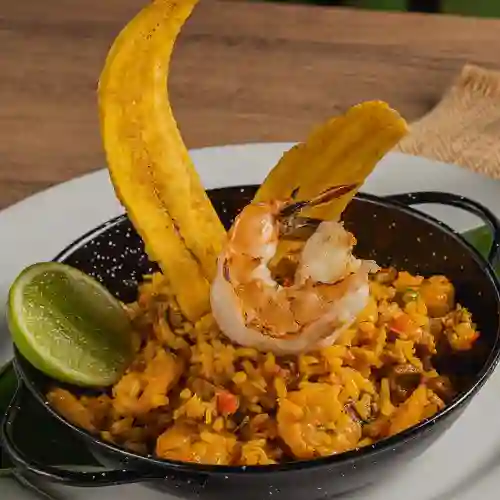 Arroz Atollado de Mar y Tierra