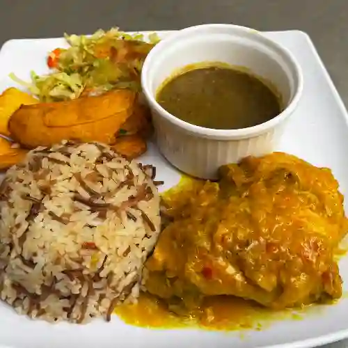 Pollo Guisado