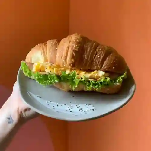 Croissant de Huevito y Jamon