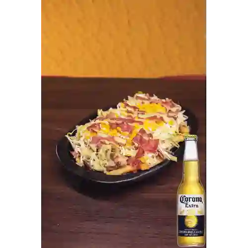 Combo Salchipapa Súper Callejera Doble + Corona Bot. 355ml