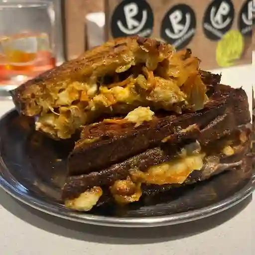 Kimchi grilled cheese sandwich (grande)