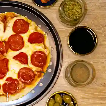 Pizza Pepperoni Familiar