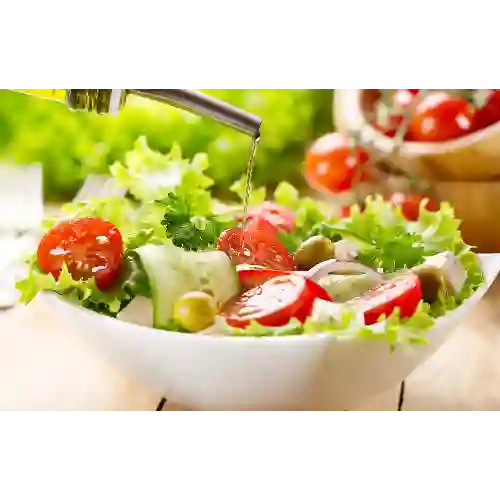 Ensalada Mediterránea con Panceta