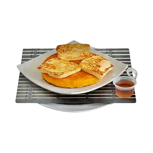 Combo Arepa Campesina y Bebida