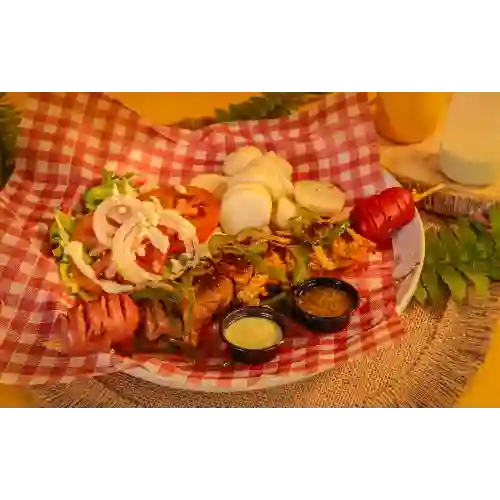 Pincho Combinado