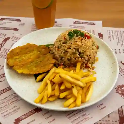 Arroz con Pollo