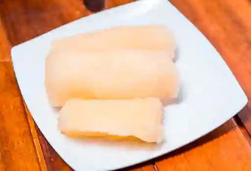Porción de Yuca