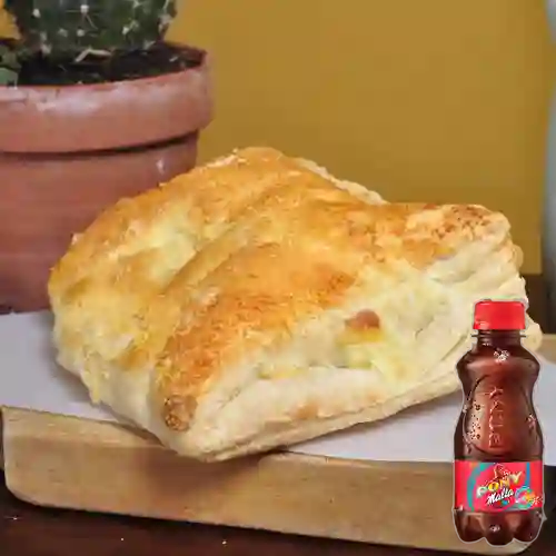 Combo Pastel de Jamón y Queso + Pony Malta 200 ml