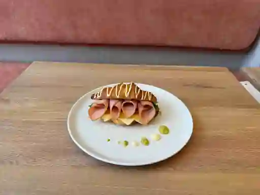 Croissant Mediterráneo