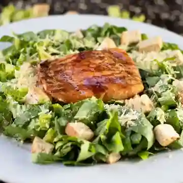 Ensalada Cesar Salmon