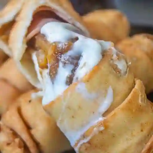 Panzerotti Peperoni y Jamon