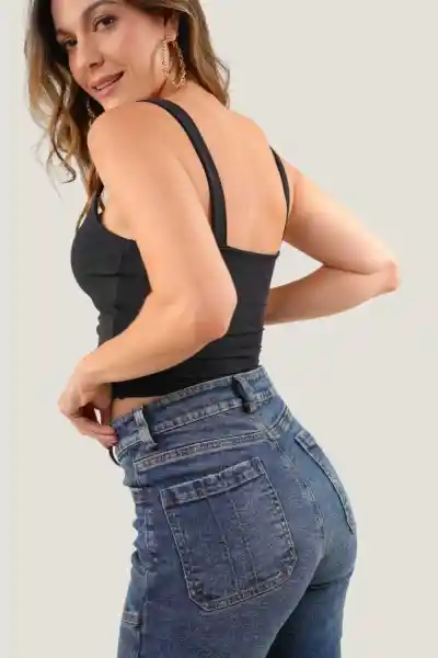 Top Azulu Color Negro Talla M Ragged