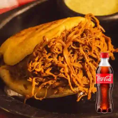 Combo Arepa de Carne Desmechada +Cocacola Orig 400ml
