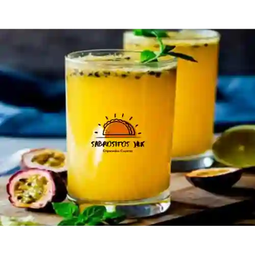 Jugo de Maracuyá en Agua