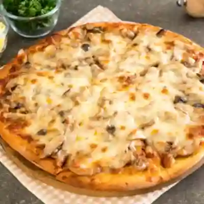 Pizza Pollo & Champiñones