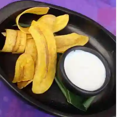 Chips de Platanos con Suero