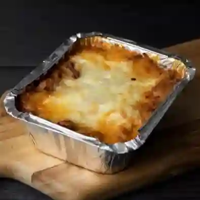 Lasagna de Lechona