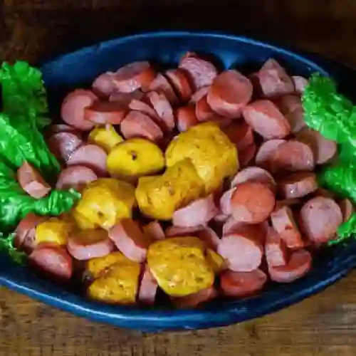Salchipapa