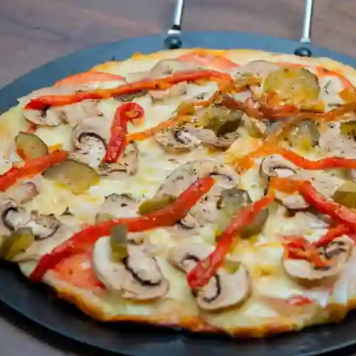 Pizza Vegetariana Familiar