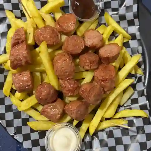 Salchipapa