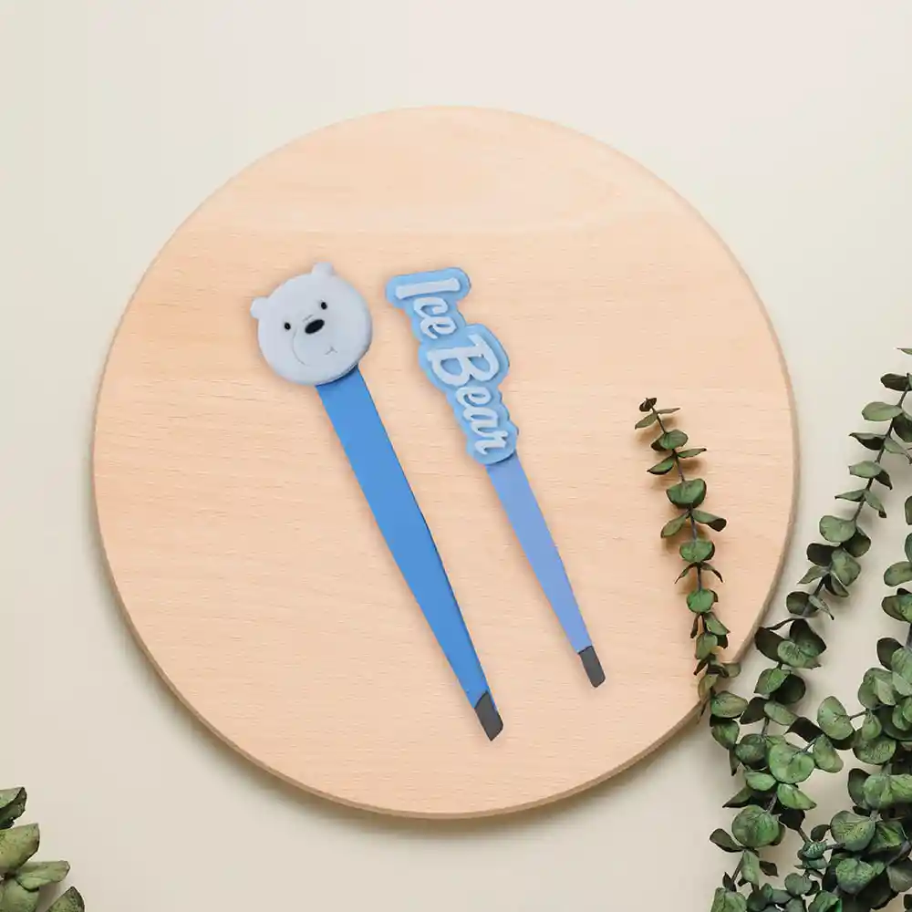 Pinza Para Cejas we Bare Bears Ice Bear 5.0 Miniso