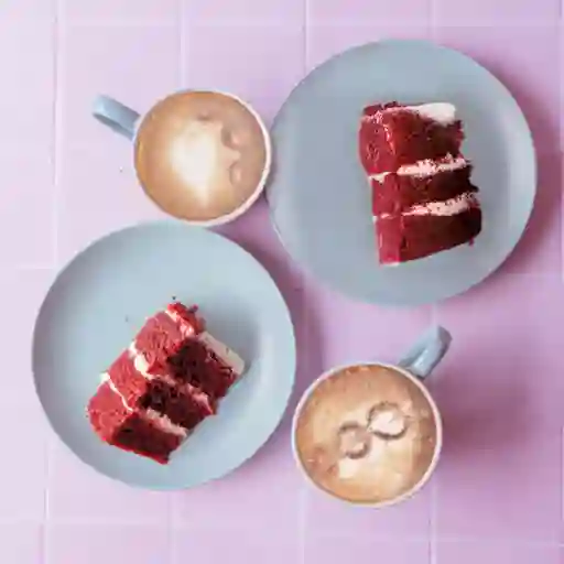 Promo torta de red velvet + 2 capuccinos