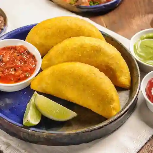 Empanada de Carne con Papa