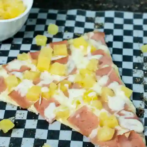 Pizza Hawaiana