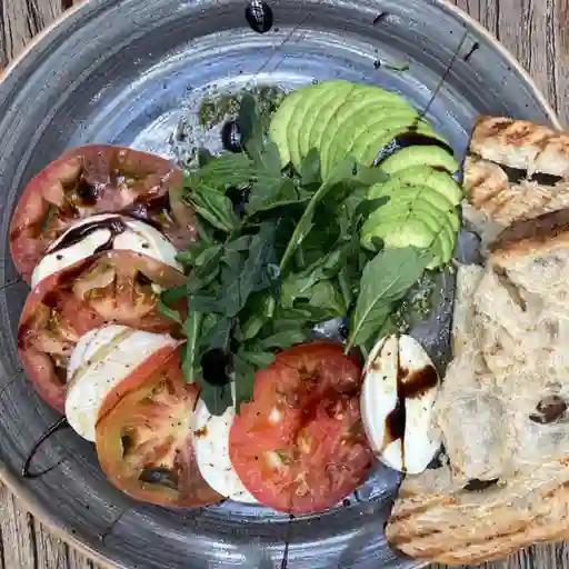 ENS CAPRESE MOZZARELLA DI BUFALA