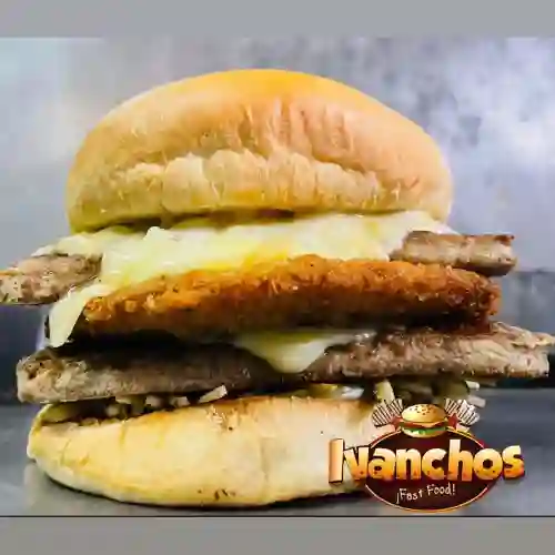 Hamburguesa Triple Mixta